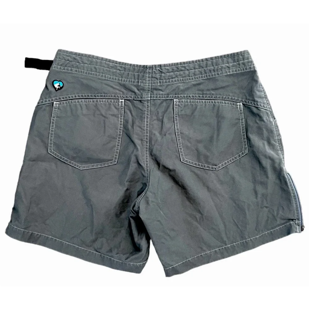 Kuhl Gray Outdoor Hiking Shorts Womens Size Medium Activewear Zip Pockets‎ - Picture 2 of 3